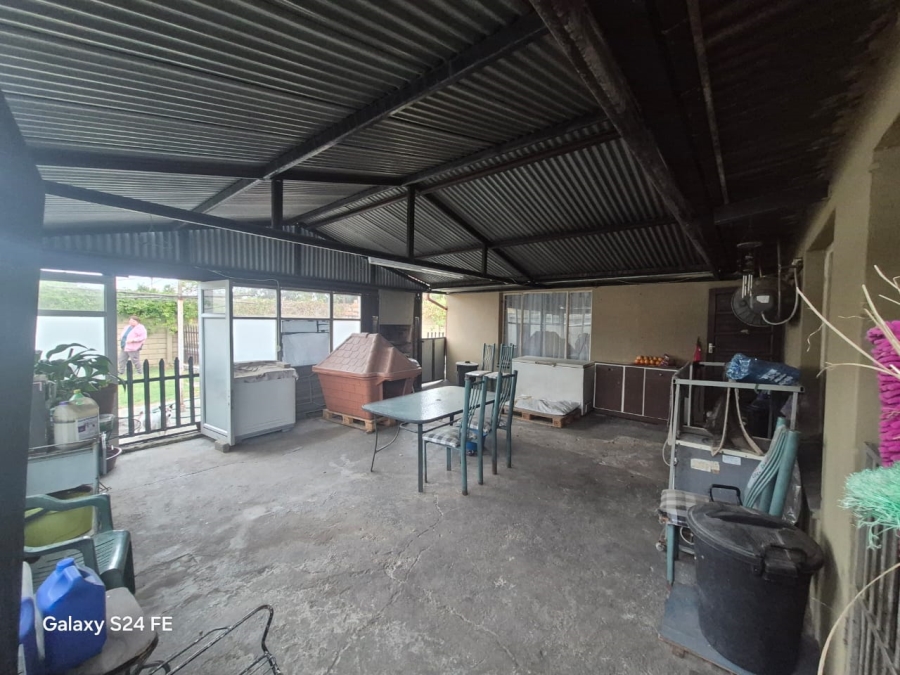 4 Bedroom Property for Sale in Oos Einde North West